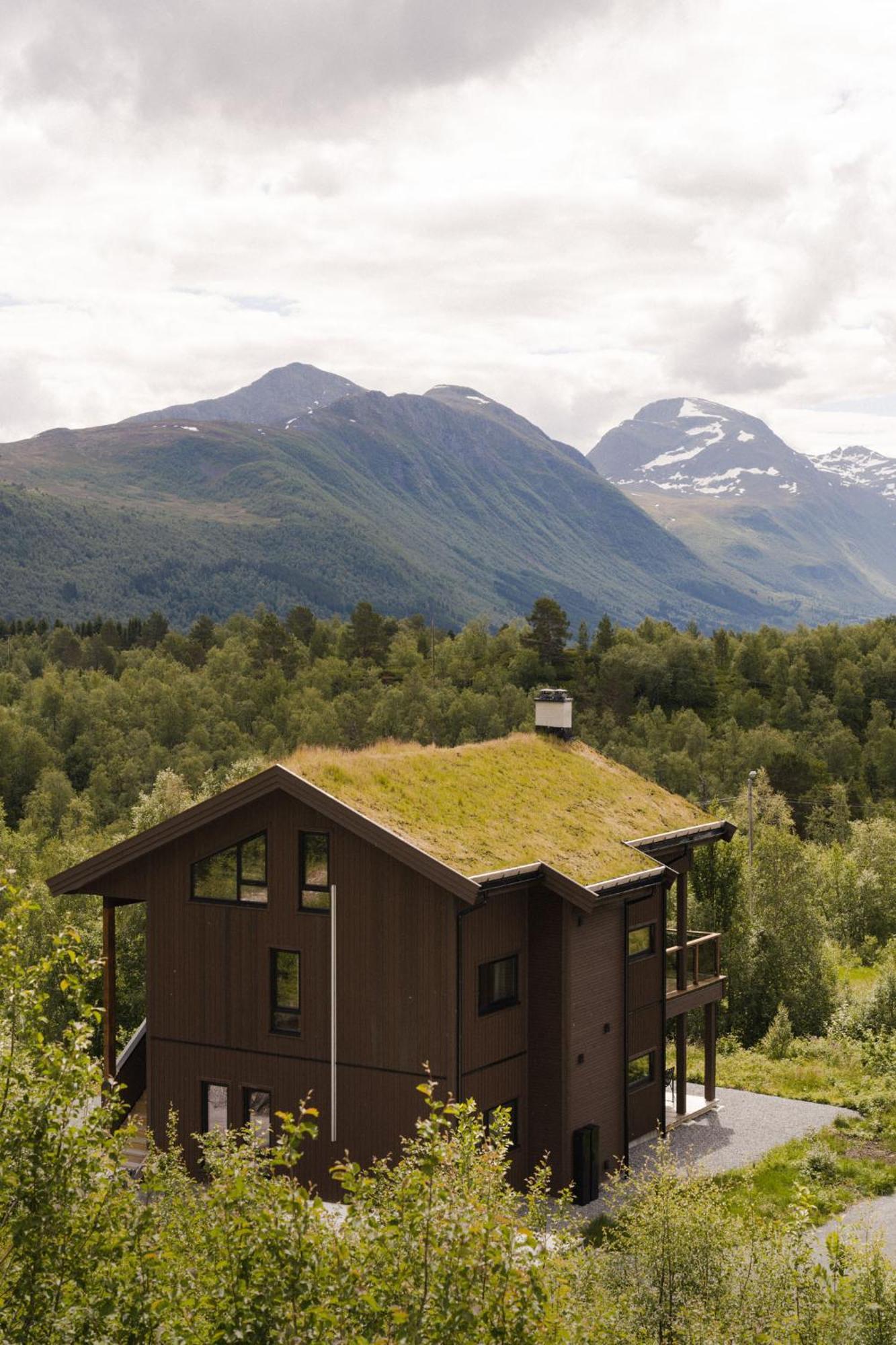 Nordic Charm Retreat With Sauna, Central To Strandafjellet Ski Resort & Geiranger สตรานดา ภายนอก รูปภาพ